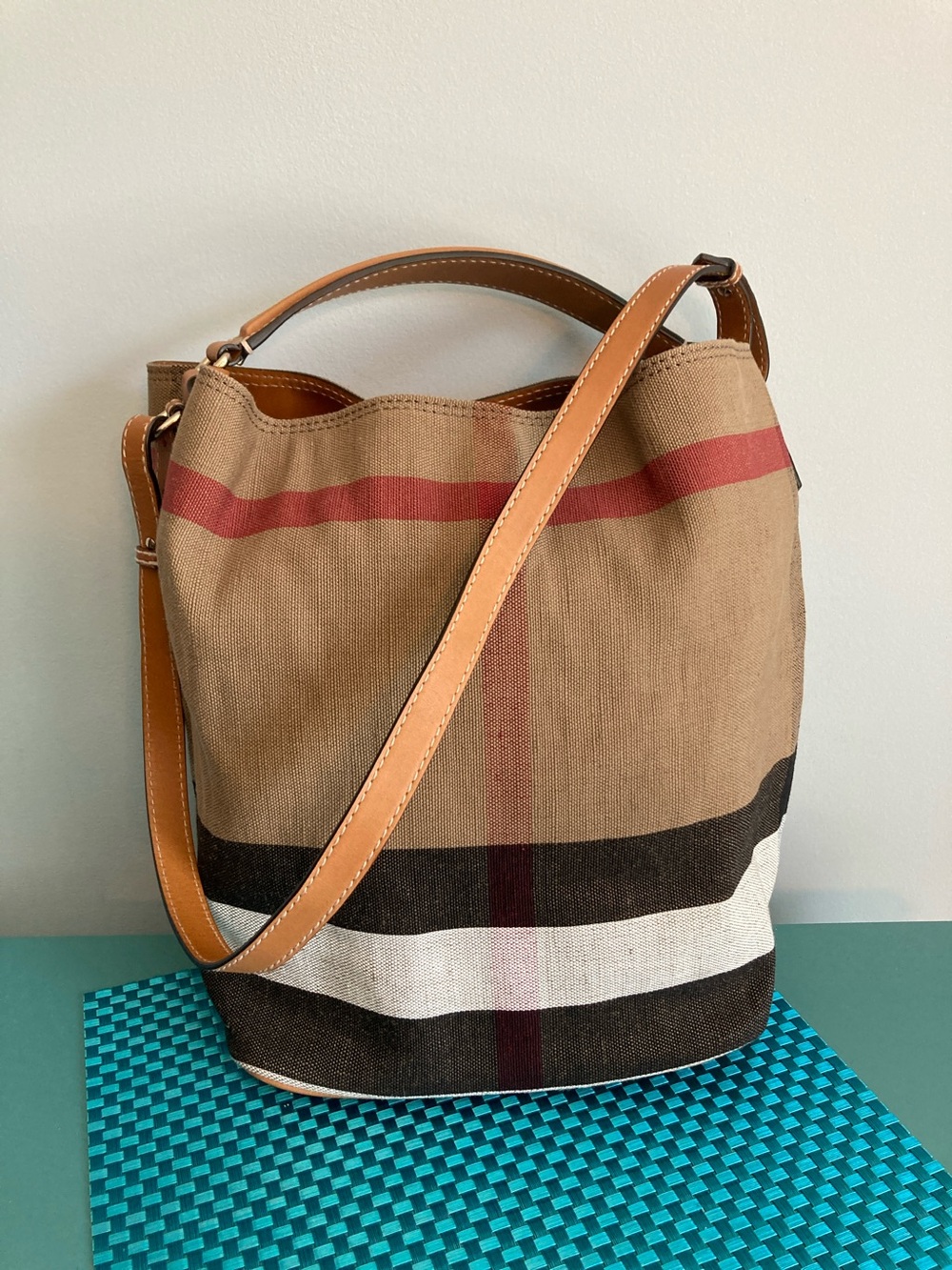 Burberry Canvas Bucket Shoulder Bag with Pochette & Dustbag - Picture 3 of 16